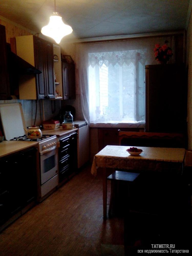 Отличная ленинградка в прекрасном районе г. Зеленодольск. Квартира большая, с раздельными комнатами, окна выходят на... - 1