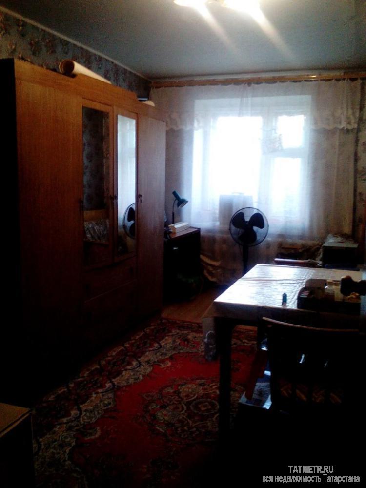 Отличная ленинградка в прекрасном районе г. Зеленодольск. Квартира большая, с раздельными комнатами, окна выходят на... - 5