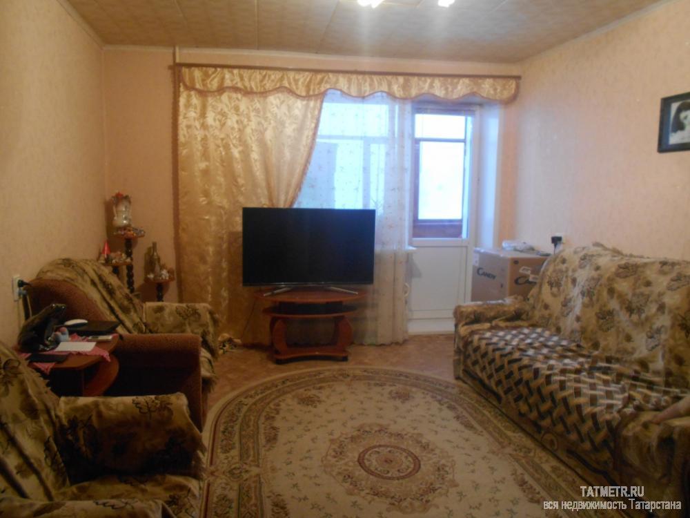 Хорошая, уютная квартира в г. Зеленодольск, в центре мкр. Мирный. В квартире все четыре комнаты раздельные....