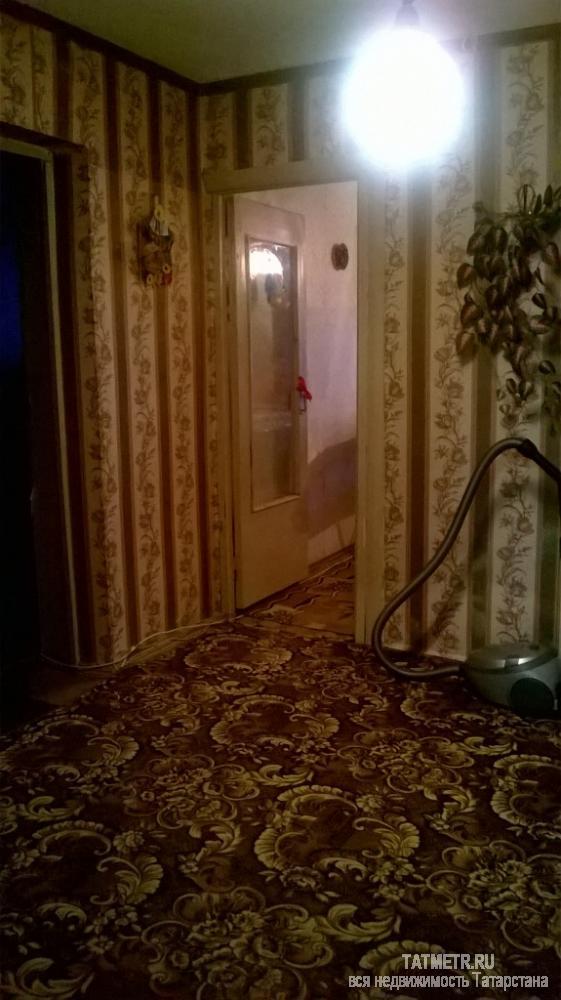 Замечательная квартира в г. Зеленодольск, мкр. Мирный. Квартира в отличном состоянии. Окна выходят на две стороны... - 3