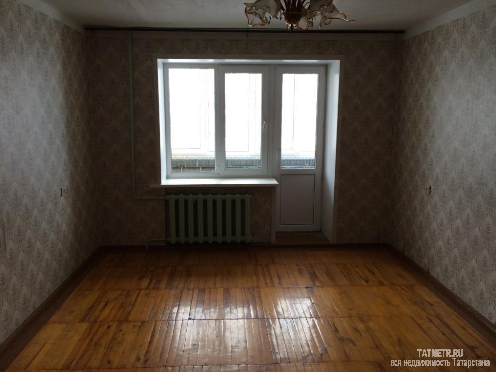 Хорошая квартира в г. Зеленодольск. В квартире сделан ремонт. Установлены пластиковые окна. Рядом: школы, остановки,...