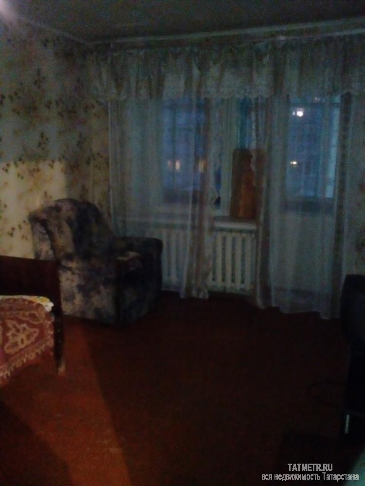 Хорошая, просторная квартира в мкр. Мирный, г. Зеленодольск. В квартире есть вся необходимая мебель и техника:... - 2