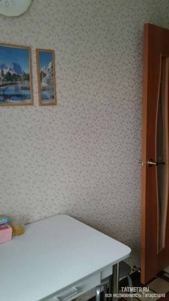 Сдается отличная квартира в г. Зеленодольск. Квартира с отличным ремонтом; имеется диван-кровать, стенка, телевизор,... - 4