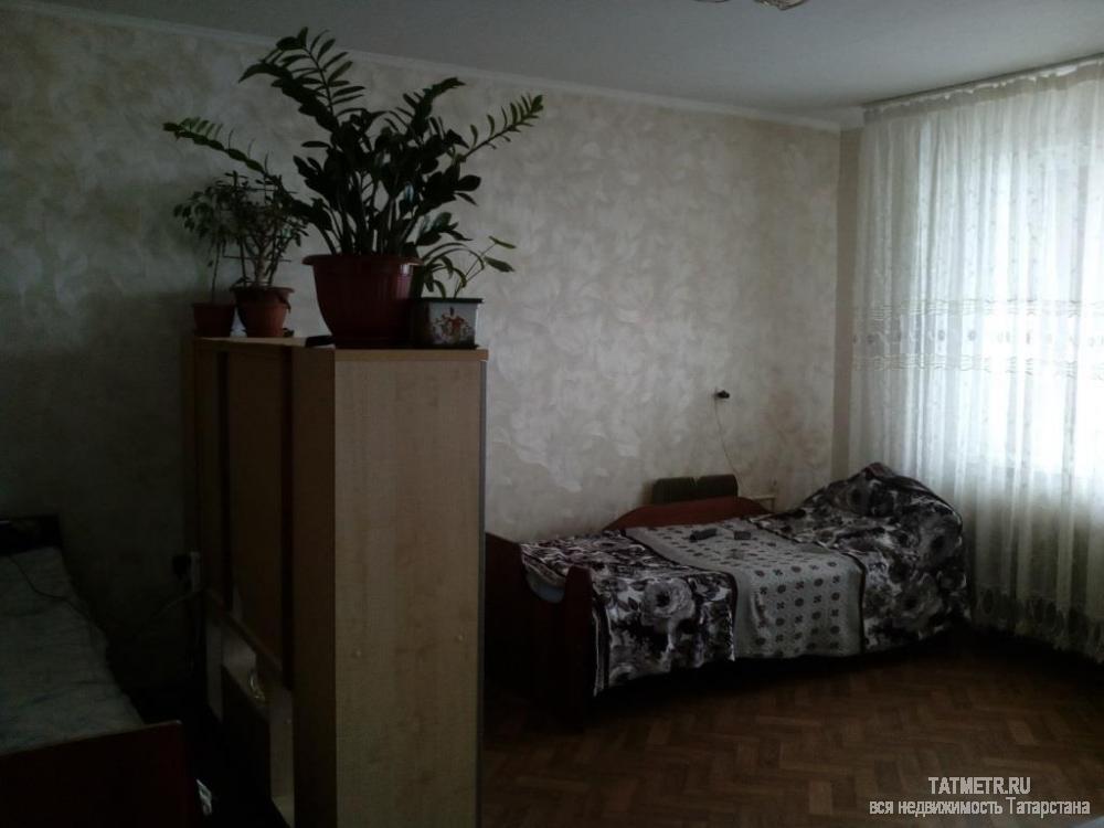Замечательная трехкомнатная квартира в самом центре пгт. Васильево. Комнаты просторные, уютные, раздельные, в хорошем...