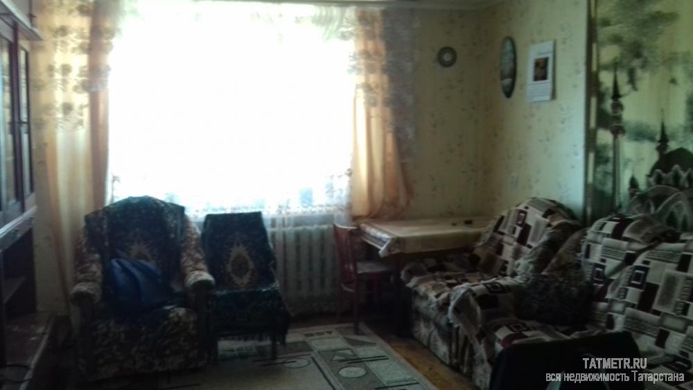 Отличная, просторная квартира в г. Зеленодольск. Дом кирпичный, теплый. Квартира светлая, не угловая, окна выходят на... - 1