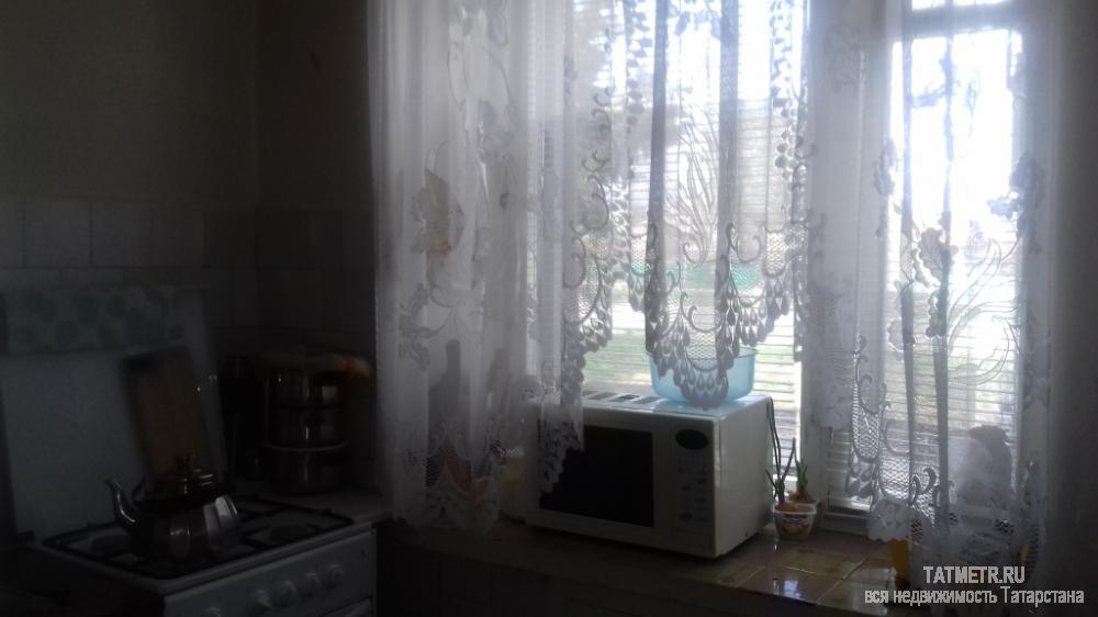 Отличная, просторная квартира в г. Зеленодольск. Квартира теплая, окна выходят на разные стороны дома, не угловая.... - 3
