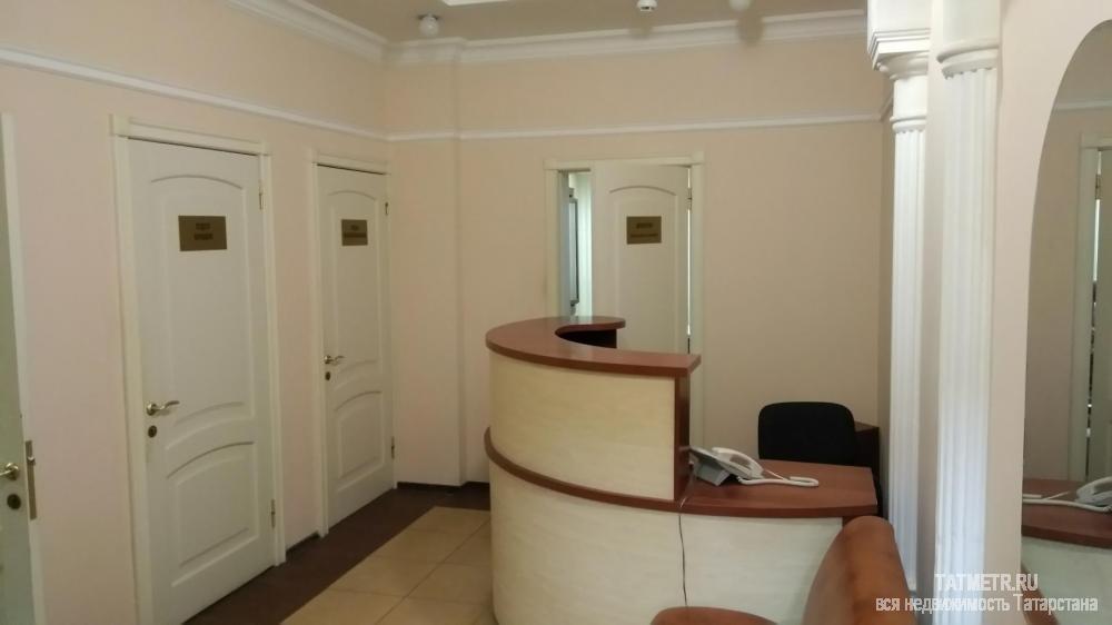 Продается офисное помещение на втором этаже 9-ти этажного жилого дома по адресу ул.Дзержинского,5. В отличном... - 7