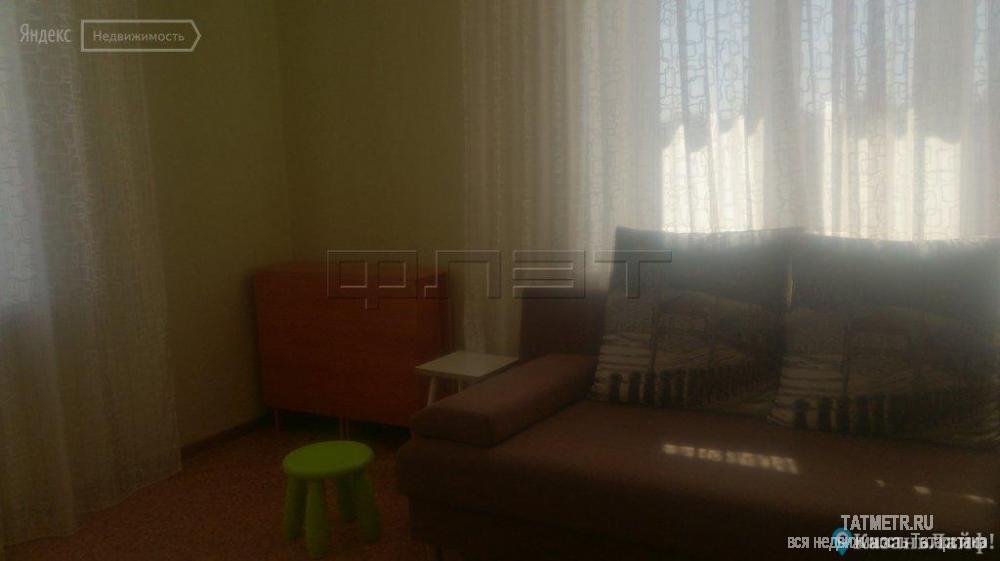 Сдается чистая, светлая 2-комнатная квартира в кирпичном доме, расположенном в спальном районе города Казани. Рядом с... - 2