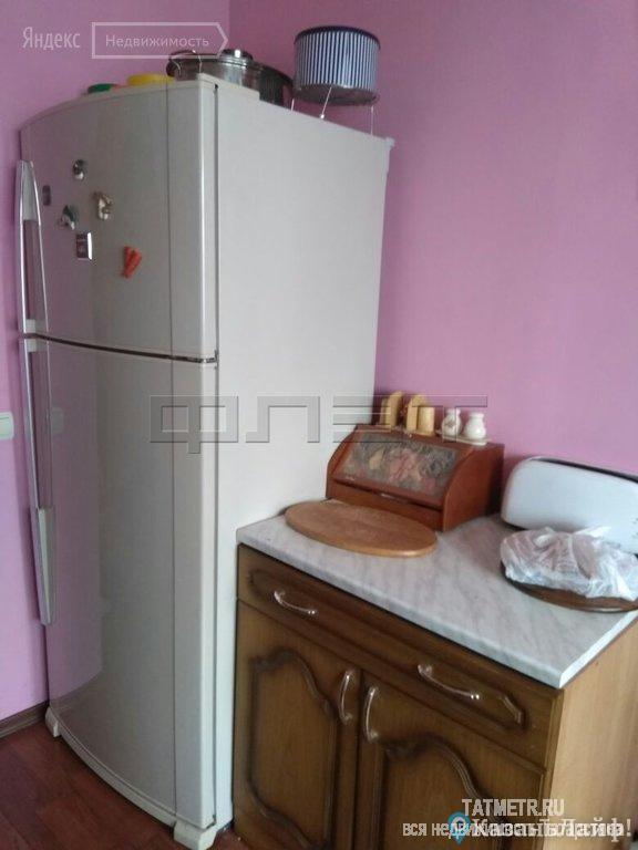 Сдается уютная 2-комнатная квартира в кирпичном доме, расположенном в оживленном и красивом районе города Казани.... - 2