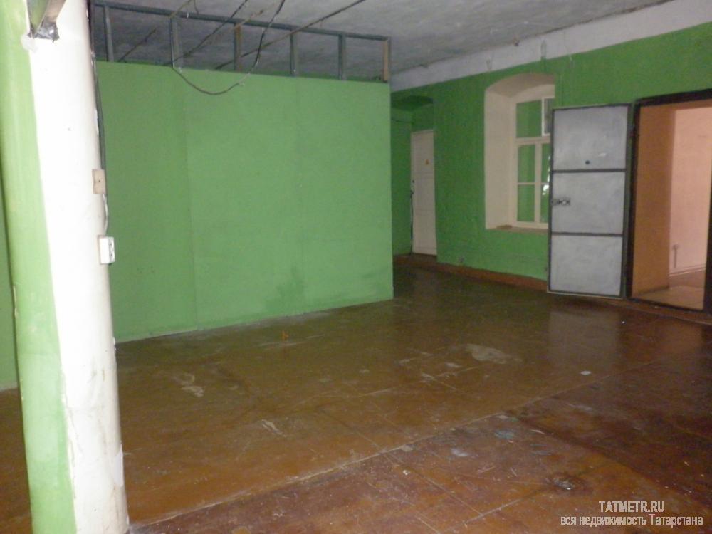 Сдается помещение 251кв.  в Кировском районе, в здании льнокомбината, из которых 178кв. это прямоугольный зал с... - 6