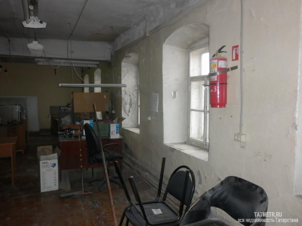Сдается помещение 800кв.  в Кировском районе, в здании льнокомбината, которое состоит из кабинетов прилегающих к... - 14