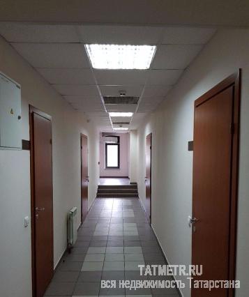Сдаются на длительный срок нежилые офисные помещения на втором этаже жилого дома по ул. Толстого, д.14А (ЖК... - 6