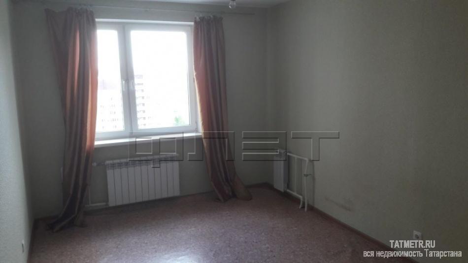 Продаётся уютная трехкомнатная квартира, практически в центре города Казани, в кирпичном доме 2014 года постройки, по... - 1