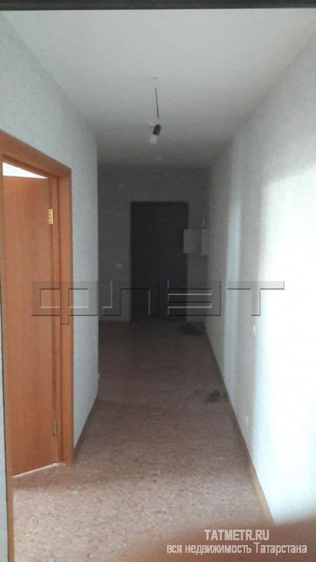 Продаётся уютная трехкомнатная квартира, практически в центре города Казани, в кирпичном доме 2014 года постройки, по... - 5