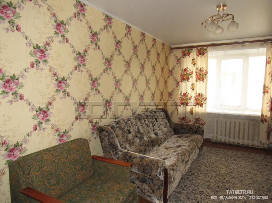 В самом тихом спокойном Кировском районе города продается  двухкомнатная квартира.  Дом кирпичный, 1971 года...