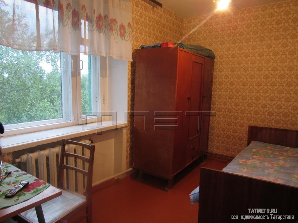 В самом спокойном, тихом, уютном Московском районе г.Казани продаётся 4-х комнатная квартира. Балкон застеклен,... - 2
