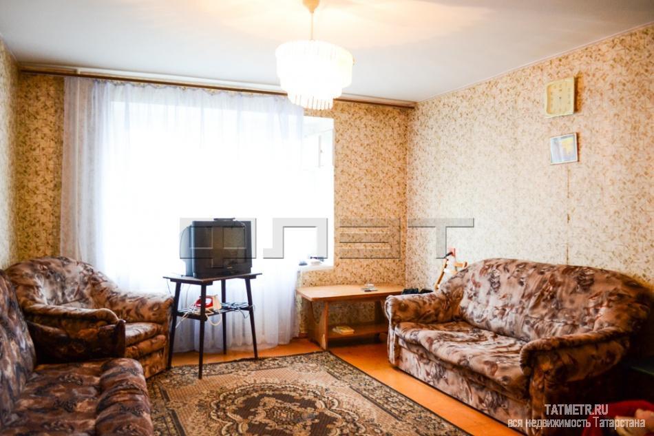 В Авиастроительном районе Казани на улице Побежимова, д.57 продается просторная 1-комнатная квартира. Кирпичный дом...