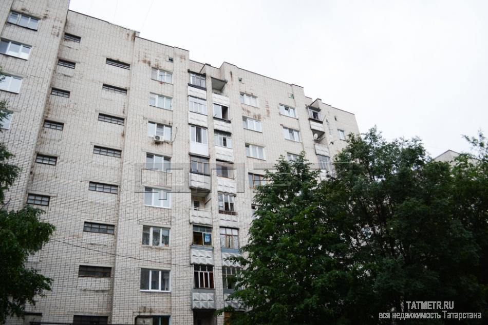 В Авиастроительном районе Казани на улице Побежимова, д.57 продается просторная 1-комнатная квартира. Кирпичный дом... - 4