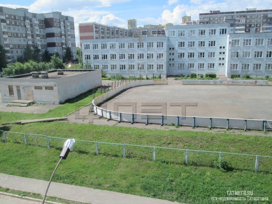 В Советском районе по ул.Закиева, д. 37 появилась в продаже светлая и уютная однокомнатная квартира. Свободна от... - 8