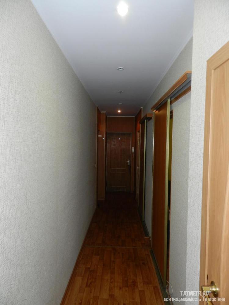 Продается 3-х комнатная квартира в доме № 14 по улице Гагарина. В доме проведен качественный капитальный ремонт,... - 12