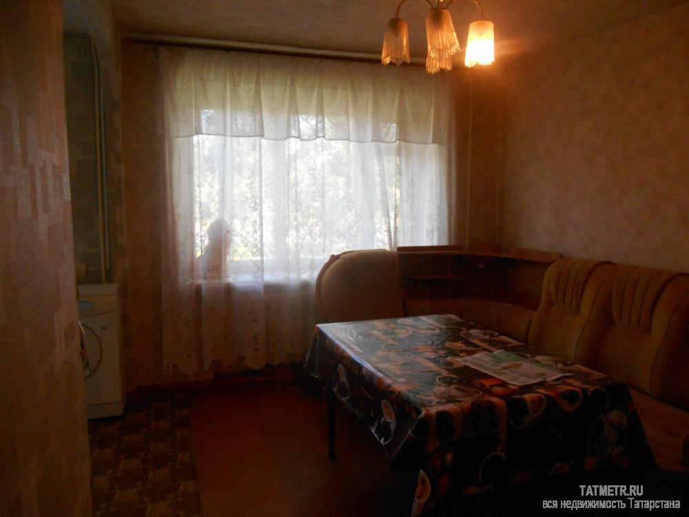 Сдается отличная квартира в г. Зеленодольск. В квартире имеется вся необходимая мебель, три спальных места,... - 1
