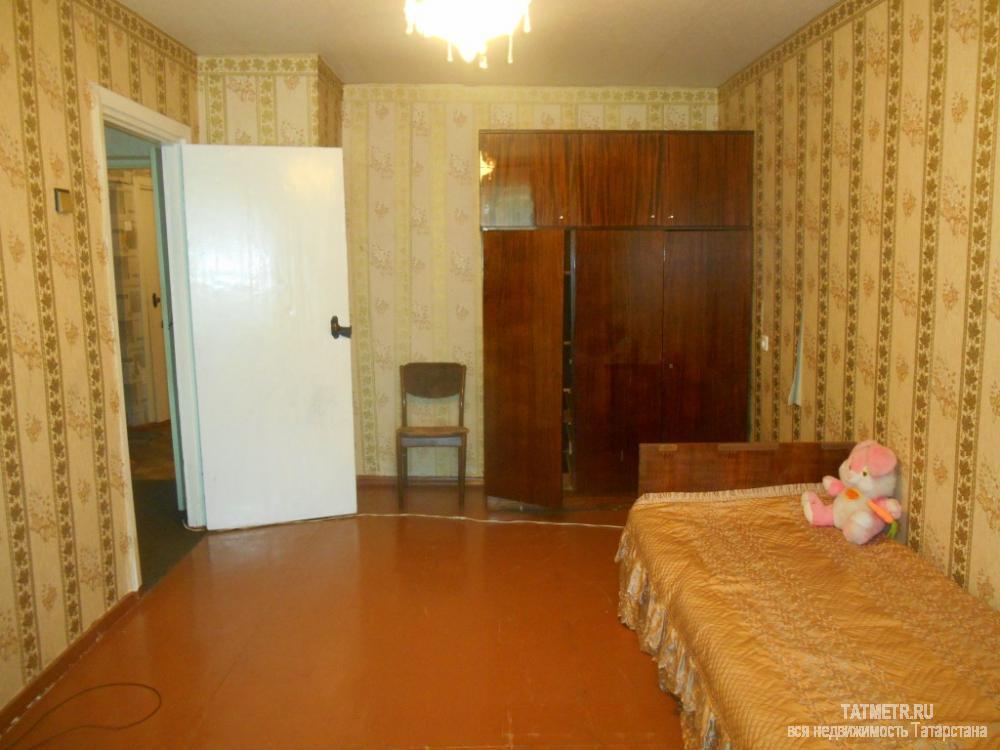 Сдается отличная квартира в г. Зеленодольск. В квартире имеется вся необходимая мебель, три спальных места,... - 5