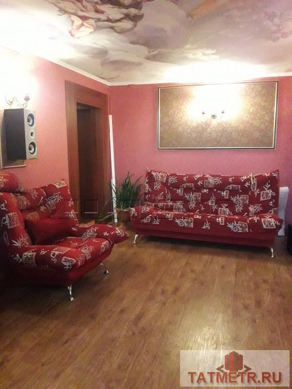 В Кировском районе, недалеко от метро Козья Слобода, продается прекрасная  3 комнатная квартира в кирпичном...