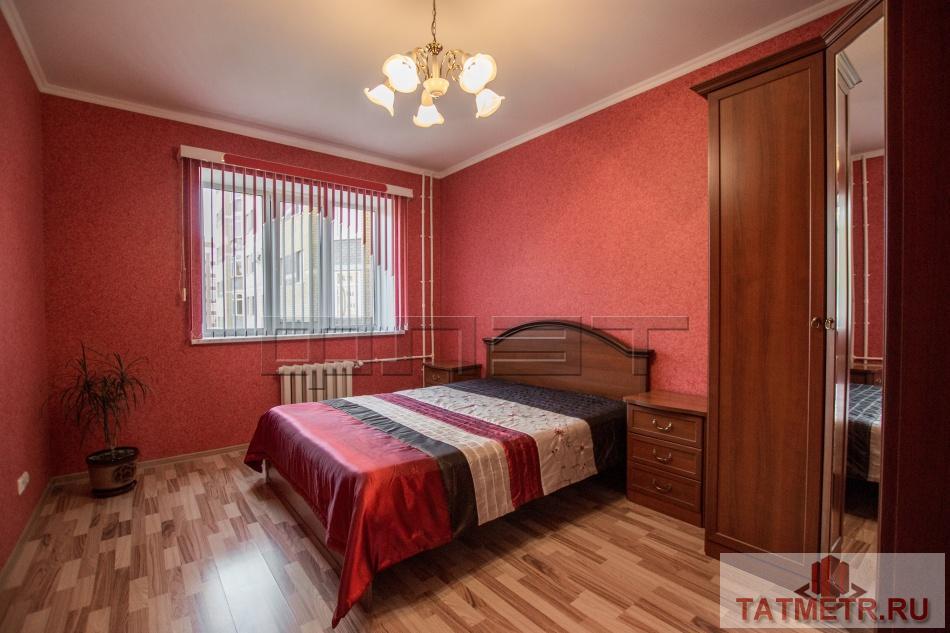 Продаётся просторная, светлая квартира в кирпичном доме на ул.Космонавтов,42а. Дом сдался в 2013 году, в квартире...