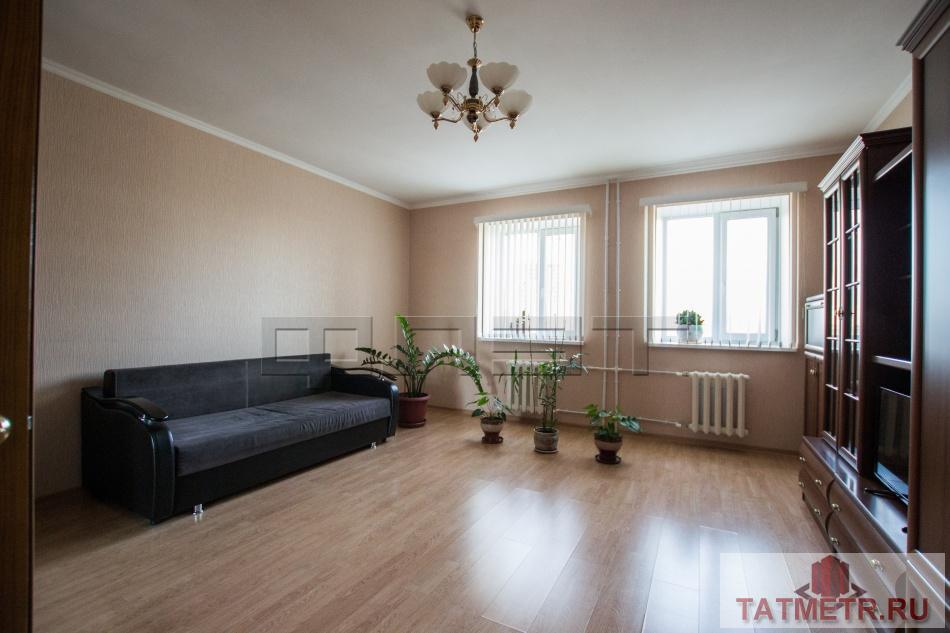 Продаётся просторная, светлая квартира в кирпичном доме на ул.Космонавтов,42а. Дом сдался в 2013 году, в квартире... - 1