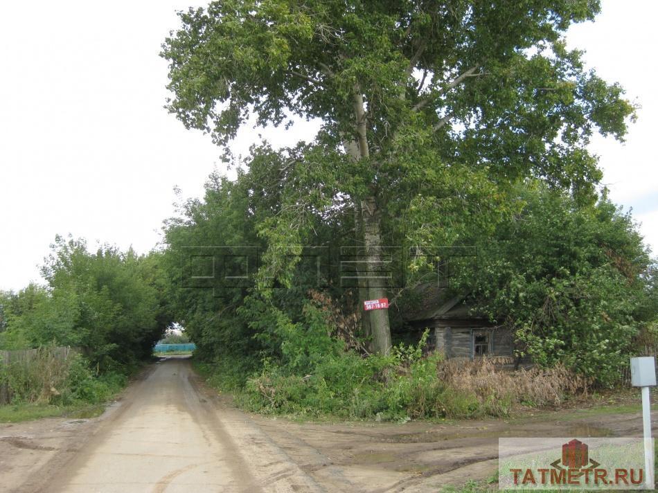 Продается участок 22 сотки в селе Именьково вдоль асфальтированной дороги в 100 метрах от трассы и в 5 минутах от...