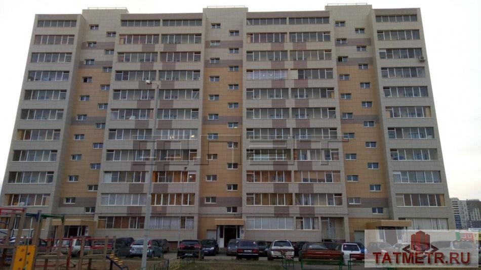 В ЖК Радужный по улице Гайсина 11 продается 1 комнатная квартира на 2 этаже 10 этажного дома. Общая площадь квартиры... - 10