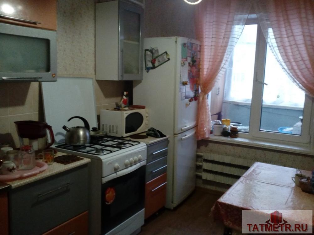 Отличная  трехкомнатная квартира  в г. Зеленодольск. Квартира очень теплая и уютная, с удачной планировкой -... - 4