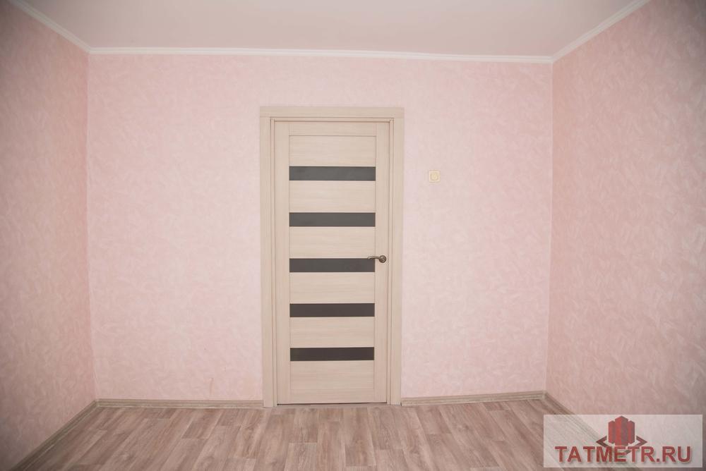 Продам 2-ую квартиру в Ново-Савиновском районе, в кирпичном доме 1993 года постройки, квартира на 14-м этаже с... - 10