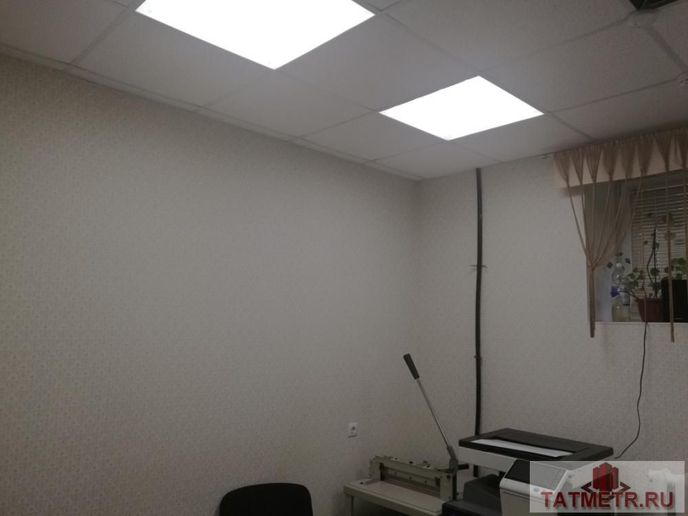 Офис в 'Солнечном городе' на улице Ахунова (цокольный этаж с окнами), сделан полный дизайнерский ремонт, не требует... - 1