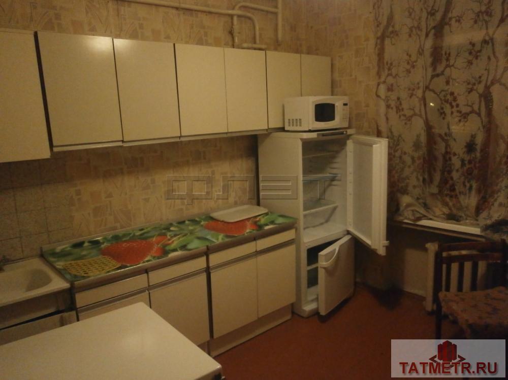 Сдается уютная 2-комнатная квартира в кирпичном доме, расположенном в спальном районе города Казани. Рядом с домом...