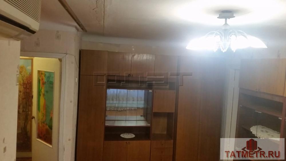 Сдается чистая 3-комнатная квартира в кирпичном доме, расположенном в спальном районе города Казани. Рядом с домом... - 1