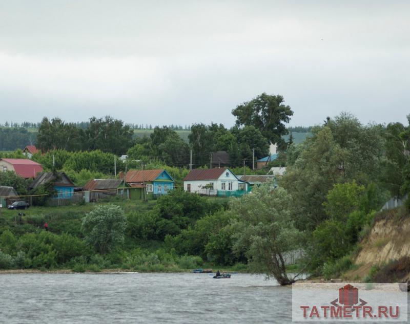 Шикарное место у реки Волга.. Участок внизу идеально ровный,, сверху если смотреть есть небольшой склон 1 сотка, на... - 1