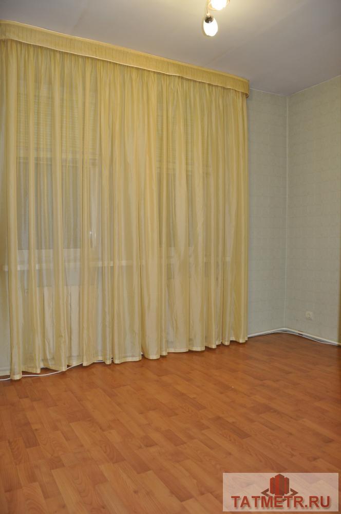 В Ново-Савиновском районе по пр. Фатыха Амирхана д.11 продается просторная и комфортабельная трех комнатная квартира.... - 7