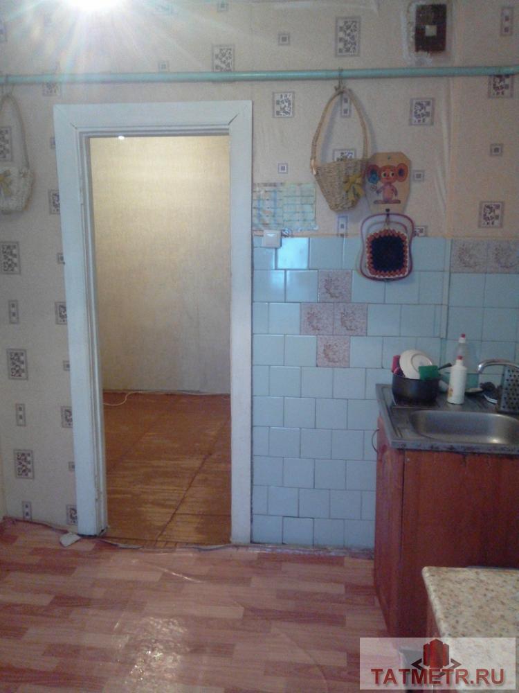 Отличная комната в трехкомнатной квартире в г. Зеленодольск. Комната уютная, светлая. Имеется застекленная лоджия.... - 4