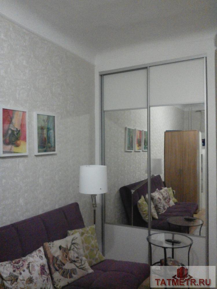 Отличная трёхкомнатная квартира с хорошим ремонтом в Зеленодольске. Во всех комнатах окна стеклопакет, полы ламинат,... - 4