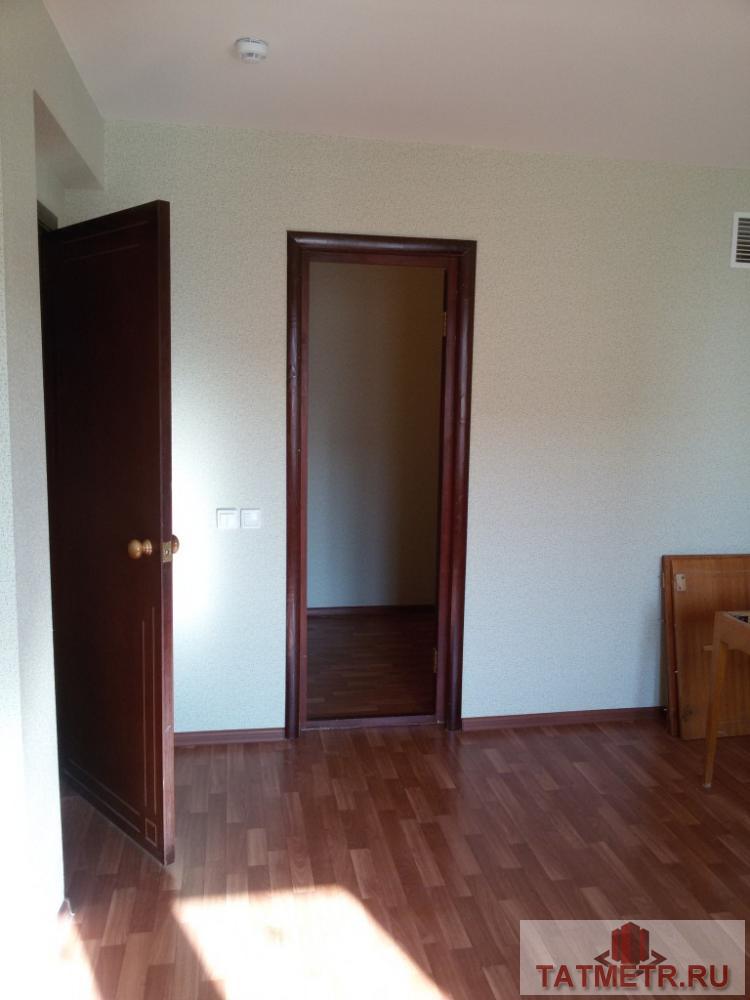 Отличная трехкомнатная квартира, улучшенной планировки в спокойном районе г. Зеленодольск. Квартира в новом доме в... - 9