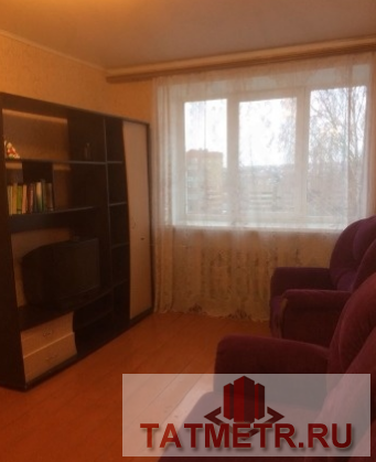 Сдается чистая 2-комнатная квартира в кирпичном доме, расположенном в спальном районе города Казани. Рядом с домом...