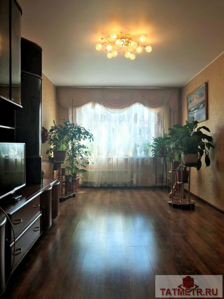 Продается просторная 4-х комнатная квартира в Ново-Савиновском районе, Адоратского 58, общей площадью 98 кв м, на 9/9... - 1