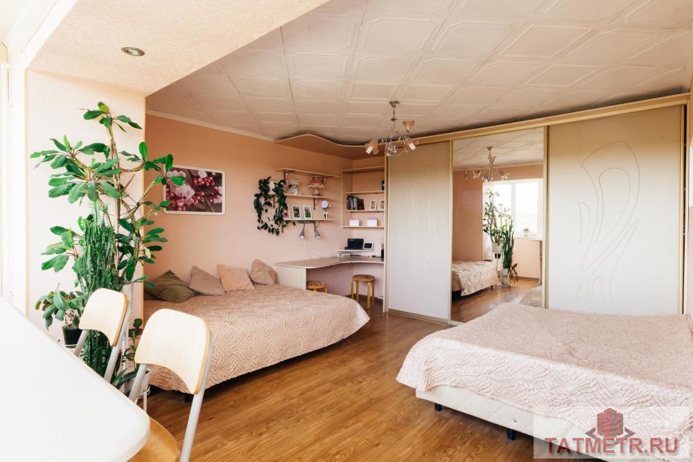 В экологическом, чистом районе, предлагаем вашему вниманию пяти-комнатную, двухуровневую квартиру. Планировка: 1... - 14