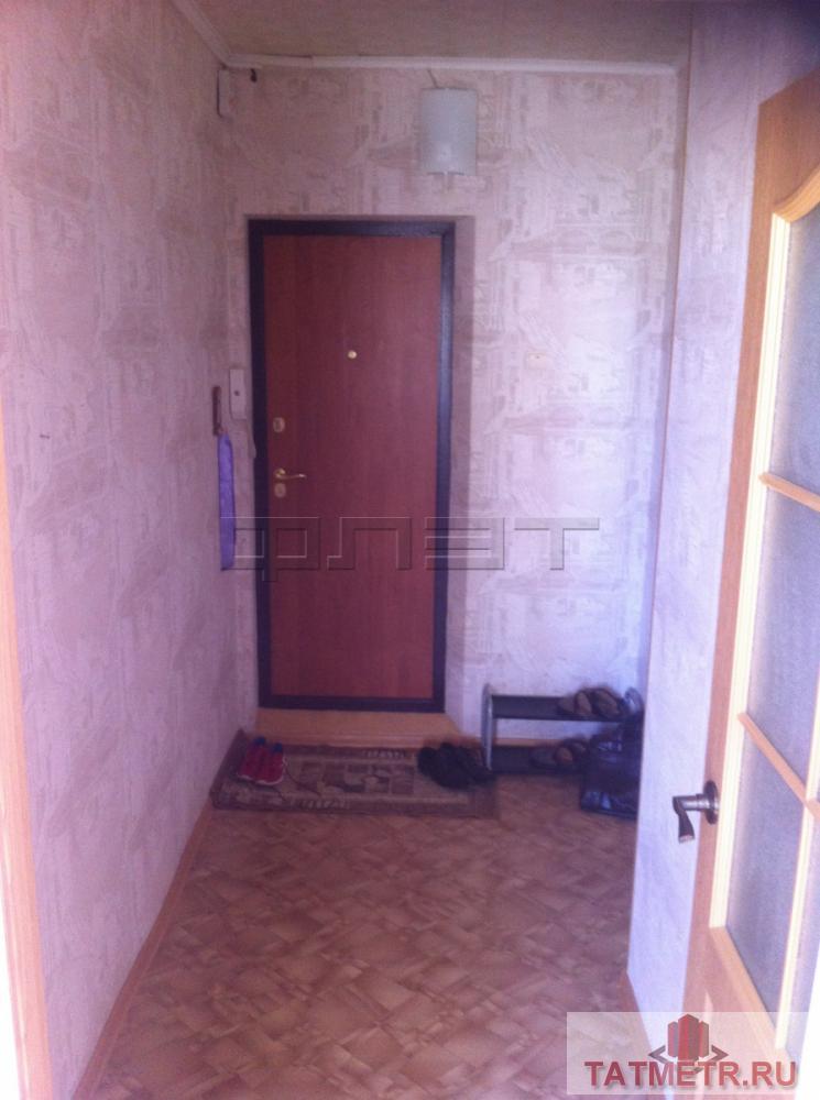 Сдается чистая 1-комнатная квартира в кирпичном доме, расположенном в спальном районе города Казани. Рядом с домом... - 4