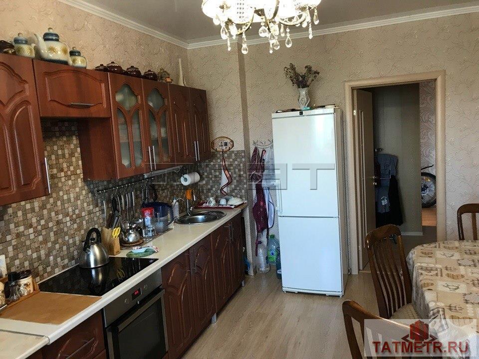 Продается светлая и уютная 2-комнатная квартира с качественным ремонтом в Кировском районе по адресу ул.Восстания... - 1