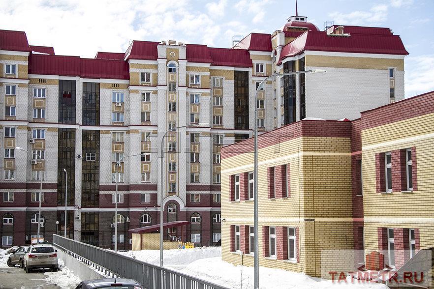 Продается очень светлая, уютная 3-х комнатная квартира на Ахунова 14 (ЖК «Солнечный город»), на 2-м этаже 9-ти... - 1