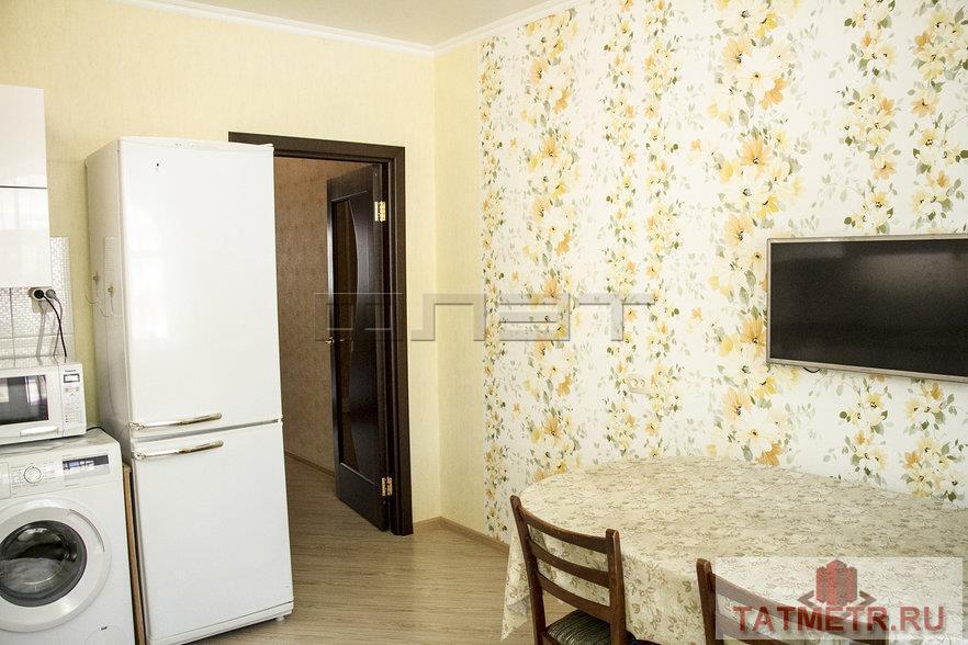 Продается очень светлая, уютная 3-х комнатная квартира на Ахунова 14 (ЖК «Солнечный город»), на 2-м этаже 9-ти... - 9