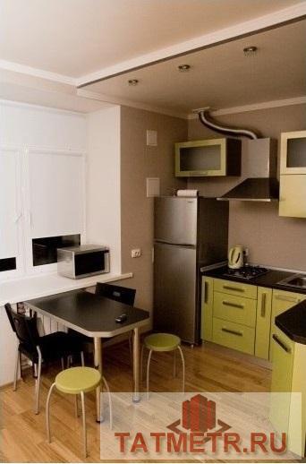 Сдаю однокомнатную квартиру 32м/кв.Хороший евро ремонт. Кухня-гостинная. Вся необходимая мебель, бытовая техника, все... - 1