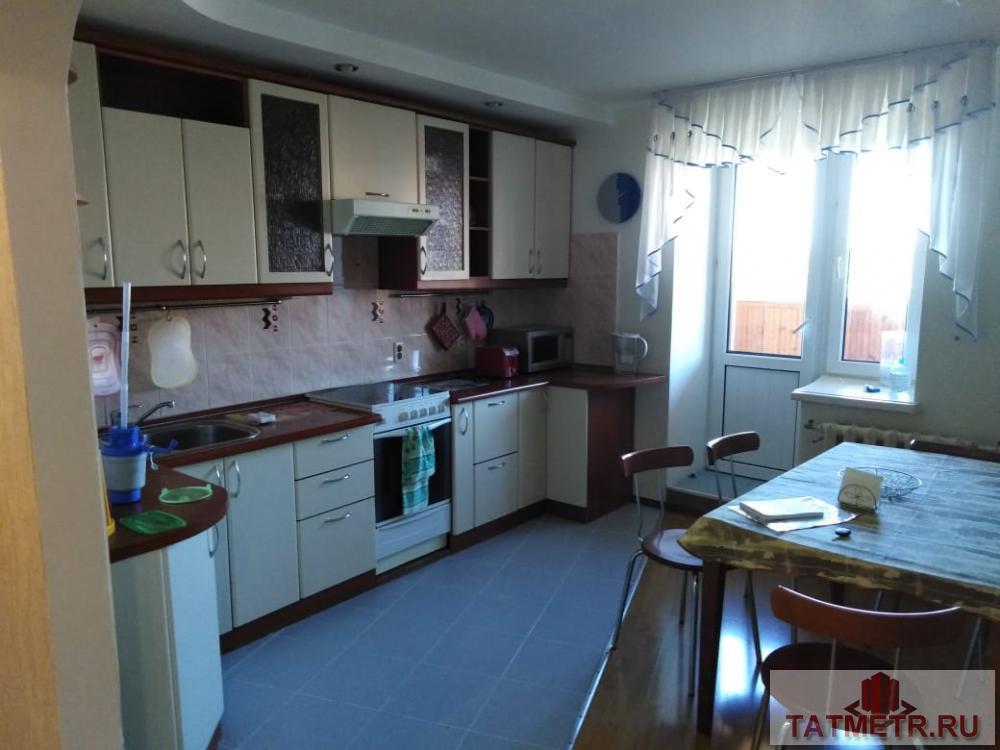 Сдается чистая, просторная 3-комнатная квартира в кирпичном доме, расположенном в оживленном районе города Казани.... - 10